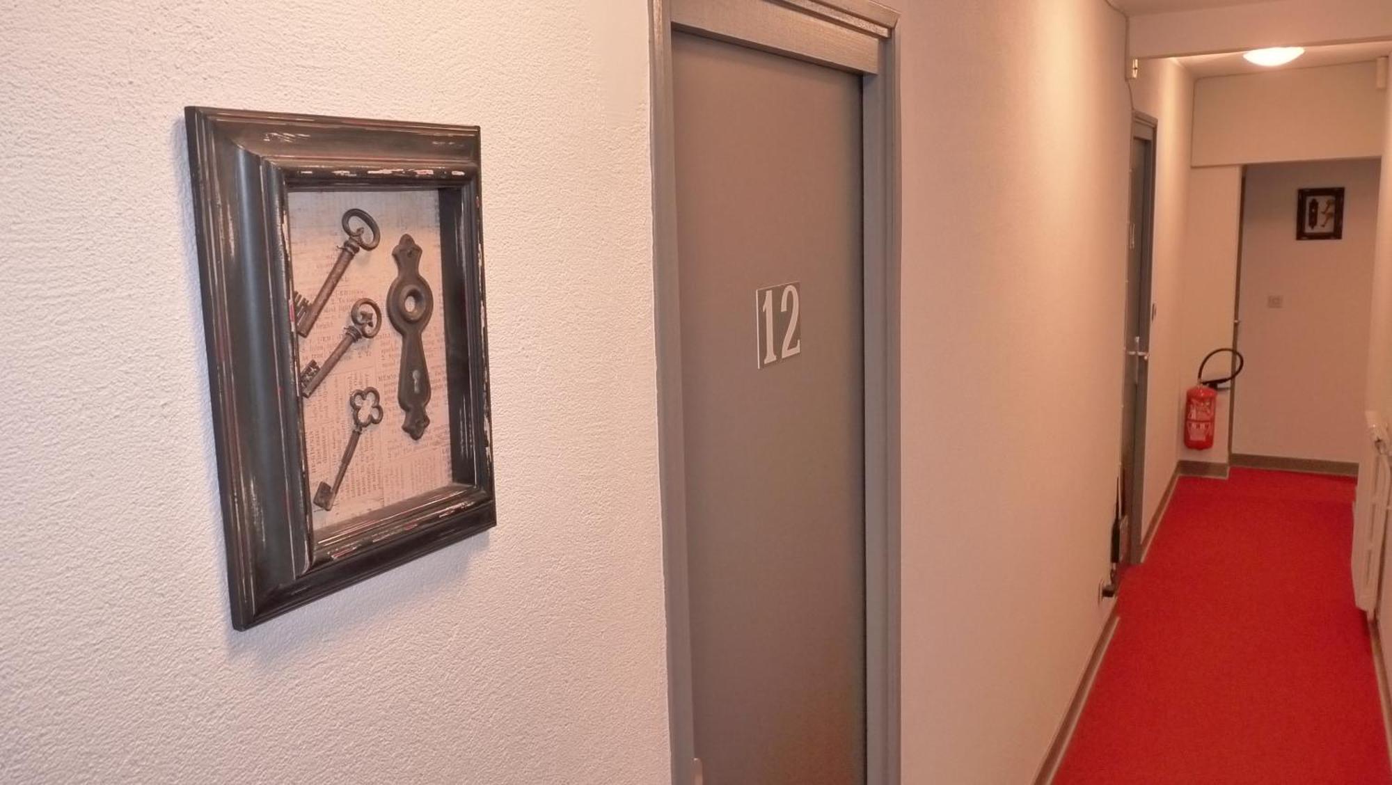 Hotel-Restaurant La P'Tite Auberge Lillebonne Kültér fotó